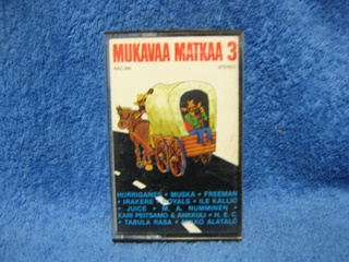 Mukavaa matkaa 3, Useita esittji, c-kasetti, R622