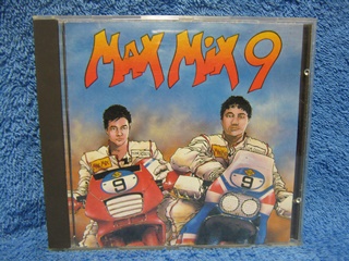 Max Mix 9, Black box- Ride on time, CD-levy, R648