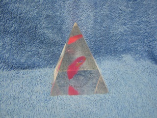Pohjolan punainen sulka, pieni pyramidi, Lions, kerys, A638