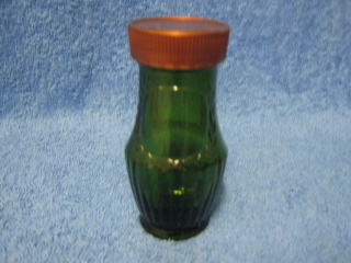 Karhulan lasi, vanha lasinen maustepurkki, A218