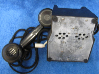 Ericsson, musta bakeliitti veivipuhelin, DAHH 1301, S173