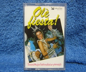 Ole fiesta, Suosittuja latinalaisrytmej, 1992, M596