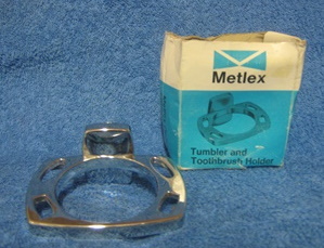 Metlex, vanha kromattu teline, mukille ja hammasharjalle, S468