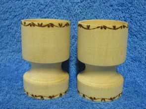 Pienet puiset pikarit 2kpl, S642