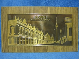 Berlin Haupstadt der DDR, kaupunkimaisema, kalustelevy/ metallilevy, S708