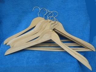 Uudehkot puuhenkarit, 7kpl, S835