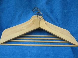 Vanhat vlipuulliset puuhenkarit, 4kpl, S870